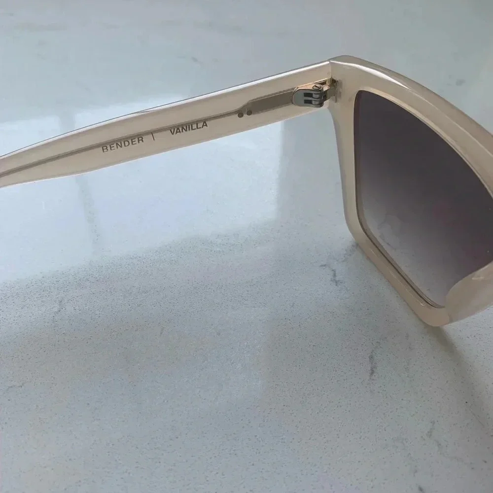 Sito Bender Sunglasses - 57mm - Vanilla - NWT‎ with included pouch
